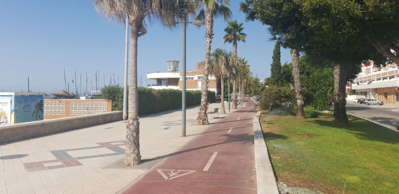 Casa 1ª Linea Paseo Maritimo Torre Del Mar Apartment Ngoại thất bức ảnh